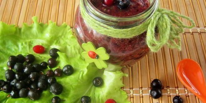 Рецепт чернично-бананового смузи