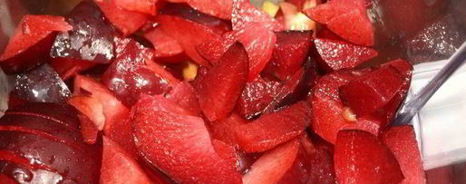 Шаг 2: фруктового смузи-боул со спирулиной