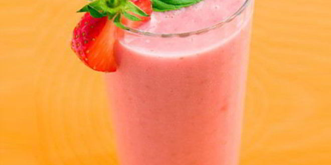 Рецепт клубнично-апельсинового смузи