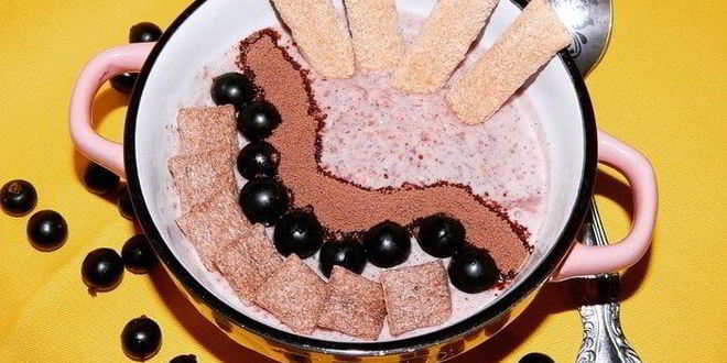 Рецепт малинового смузи-боул