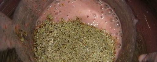 Шаг 4: малинового смузи-боул