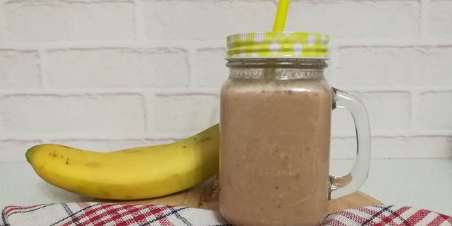 Рецепт шоколадна-бананового смузи