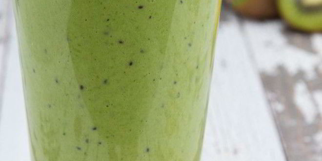 Рецепт смузей из банана, киви, шпината