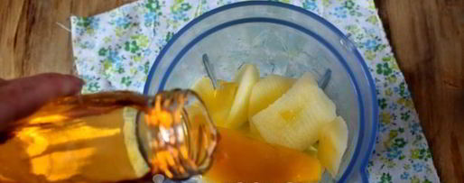 Шаг 5: смузей из яблока и консервированного манго