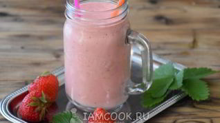 Рецепт Смузей Клубничный чизкейк