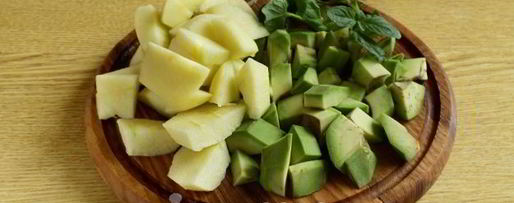 Шаг 3: смузей с авокадо и яблоками