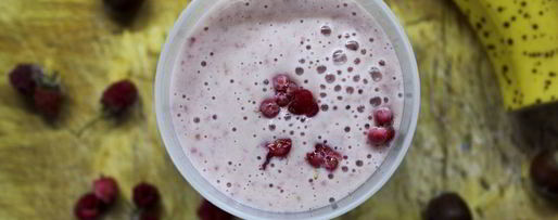 Шаг 4: смузей с малиной и бананом