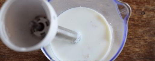 Шаг 7: смузей с творогом и бананом