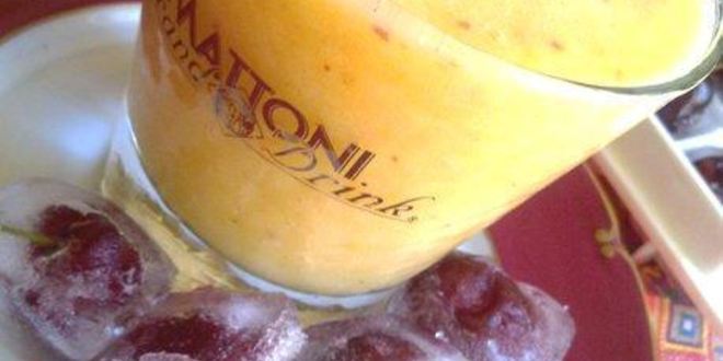 Рецепт смузей вкусняшка из дыни и персика