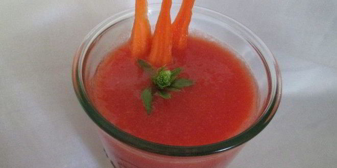 Рецепт томатного смузи с цветной капустой и морковью