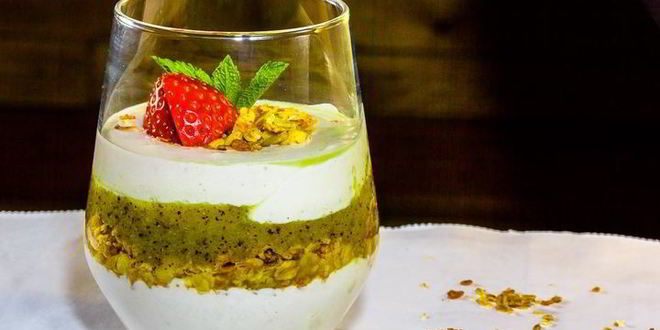 Рецепт творожного мусса с фруктовым смузи