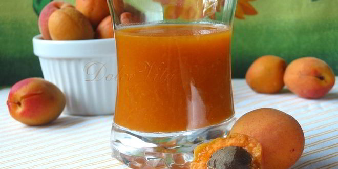 Рецепт абрикосового сока с мякотью
