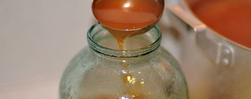 Шаг 2: пастеризованного яблочного сока