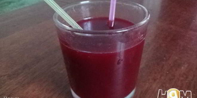Рецепт сока из свеклы, яблок, моркови и лимона