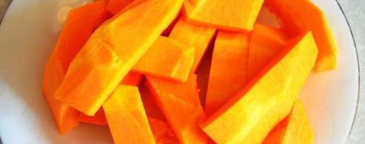 Шаг 2: сока из тыквы, яблок и моркови