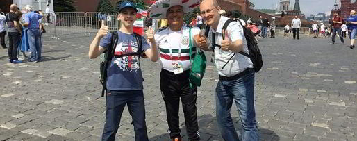 Шаг 14: томатного сока с зеленой гречкой, сельдереем и сметаной