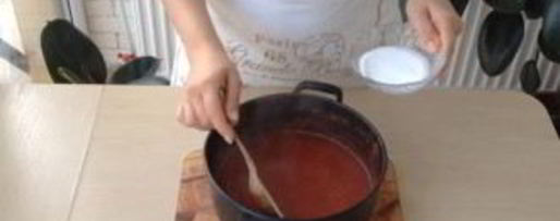 Шаг 2: томатного сока