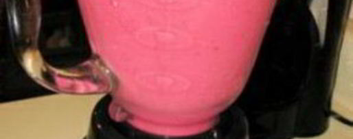 Шаг 2: витаминного напитка с мятой и клубникой