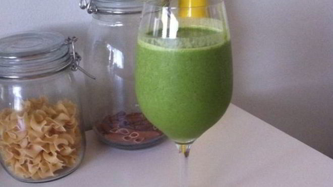 Рецепт Зеленого коктейля с финиками