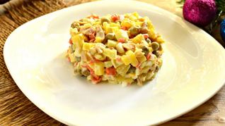 Рецепт салатов с кальмарами