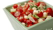 Рецепт Греческого салата из помидоров черри