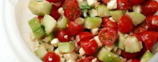 Шаг 2: греческого салата из помидоров черри