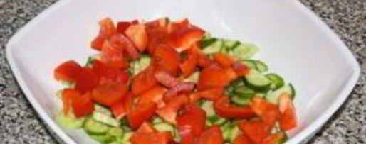 Шаг 1: греческого салата с брынзой