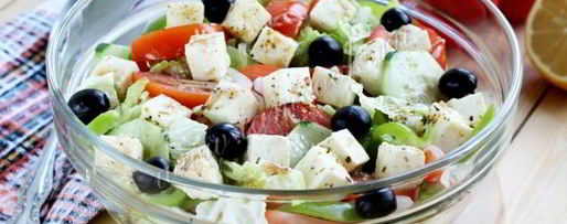 Шаг 14: греческого салата с пекинской капустой