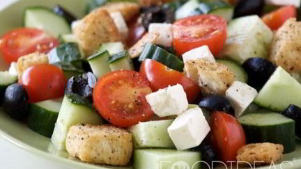 Рецепт Греческого салата с сухариками