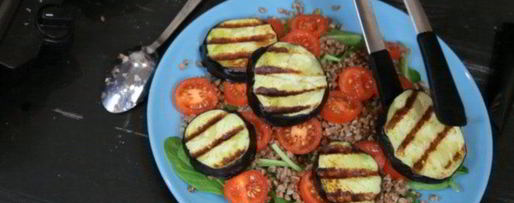 Шаг 6: салата из гречки с баклажаном