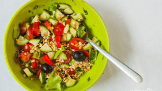 Рецепт Салата из зеленой гречки