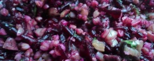 Шаг 4: теплого салата с гречкой, свеклой и грибами