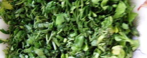 Шаг 2: горячего картофельного салата с острым соусом