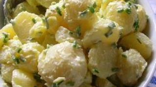 Рецепт Картофельного салата с чесночным майонезом