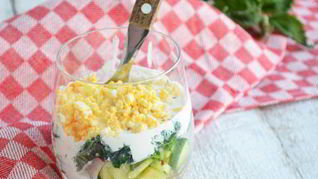 Рецепт Картофельного салата с крапивой