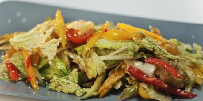 Рецепт картофельного салата с луково-чесночной заправкой