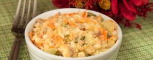 Шаг 4: картофельного салата с соленым огурцом