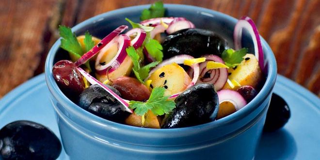 Рецепт марокканского картофельного салата с маслинами