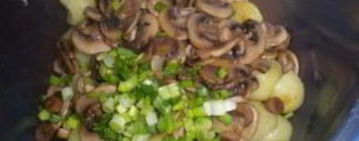 Шаг 1: салата картофельного с грибами