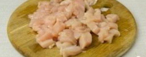 Шаг 1: салата с картофелем и курицей