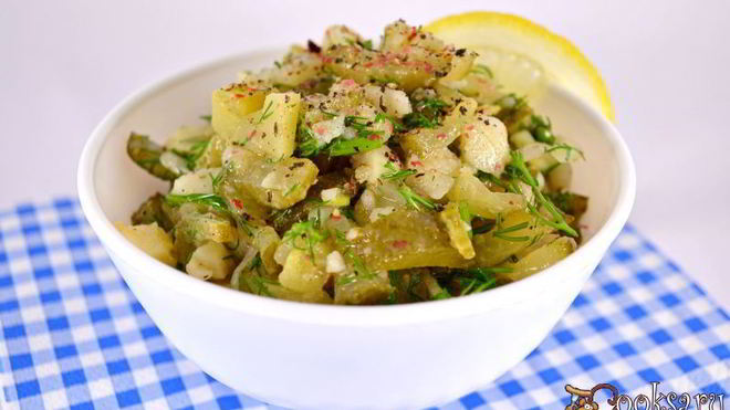 Рецепт Салата с картофелем и маринованными огурцами