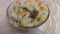 Рецепт Салата с картофелем и соленьями
