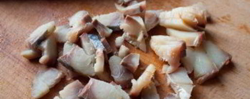 Шаг 4: салата с картофелем, свеклой и копченой скумбрией