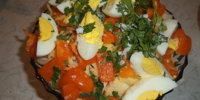 Рецепт салата с картофелем, свеклой яблоками и болгарским перцем