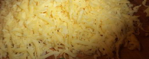 Шаг 2: салата с картофелем, свеклой яблоками и болгарским перцем