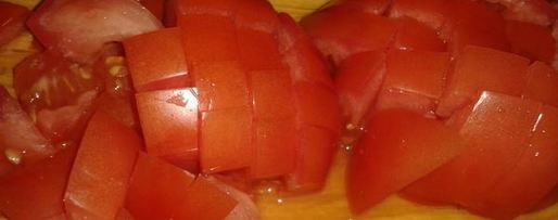 Шаг 1: салата с картошкой и шпротами