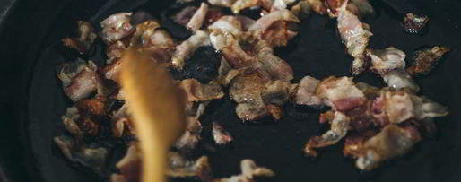 Шаг 2: теплого салата с молодым картофелем и хрустящим беконом