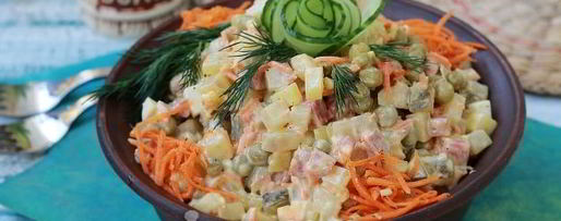 Шаг 7: оливье с колбасой и корейской морковью