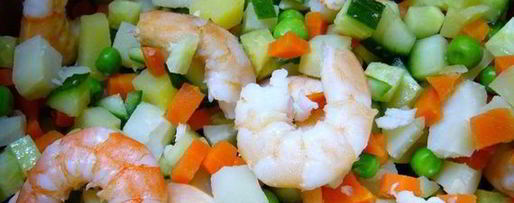 Шаг 3: оливье с креветками и картофелем пай