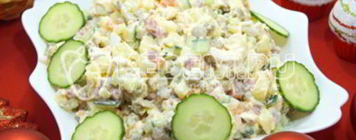 Шаг 5: салата новогоднего оливье